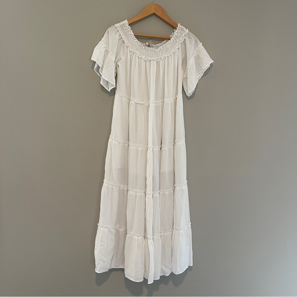 Entro White Boho Tiered Maxi Dress Size Medium